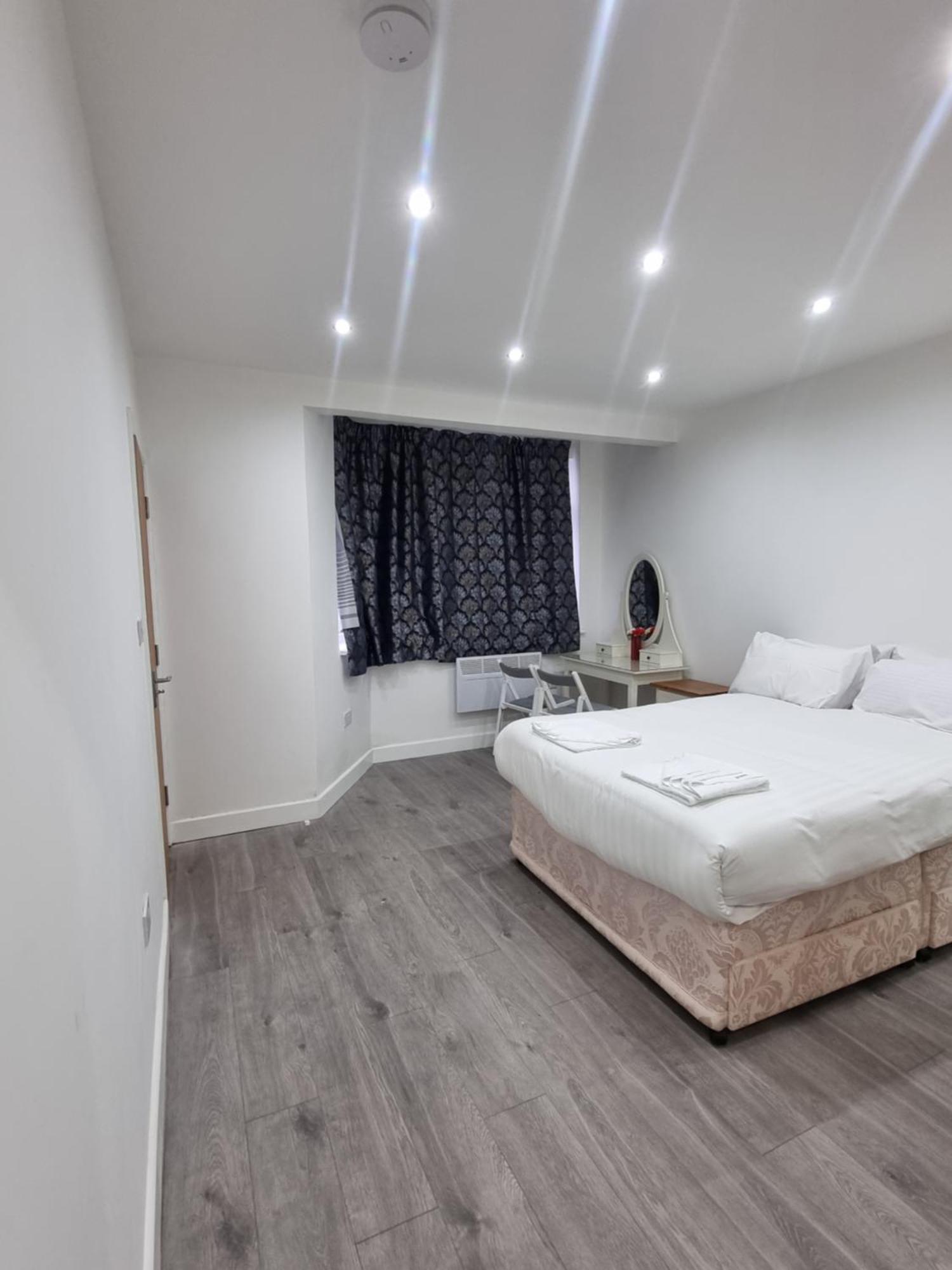 Brand New Studios In Harrow Eksteriør billede